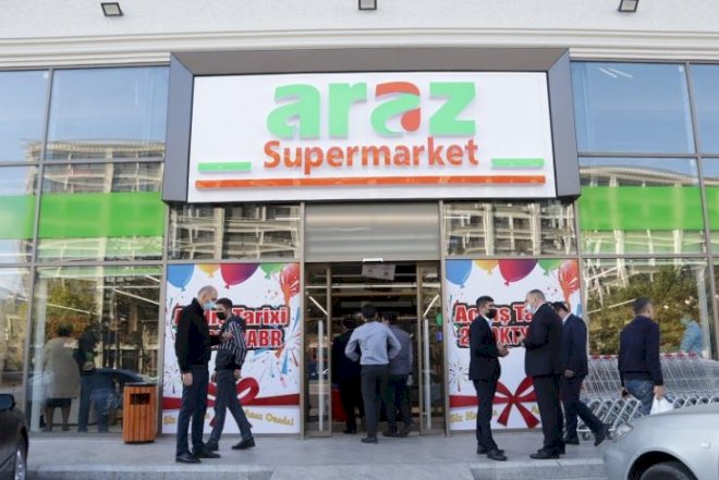 “Araz” marketdə BİABIRÇILIQ - İstifadə müddəti bitmiş məhsullar satılır -  VİDEO