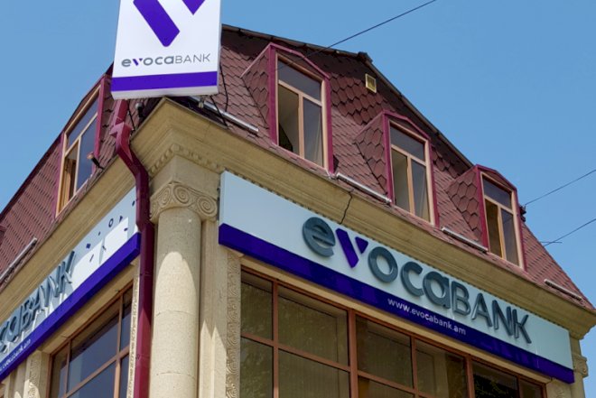 Ermənistanda iki bankir döyüldü  