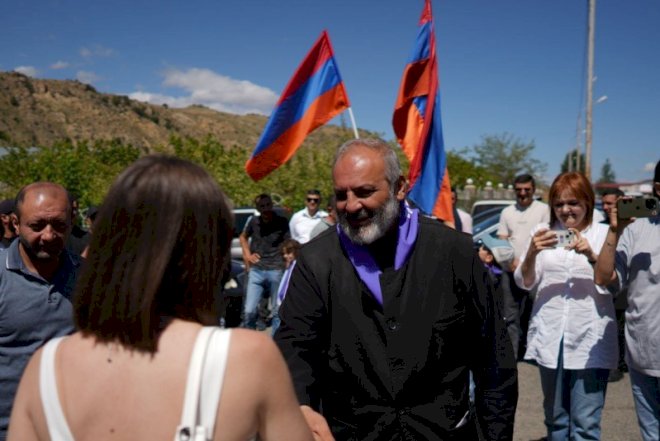 Ermənistanı qarışıdıran keşiş  Zəngəzura getdi