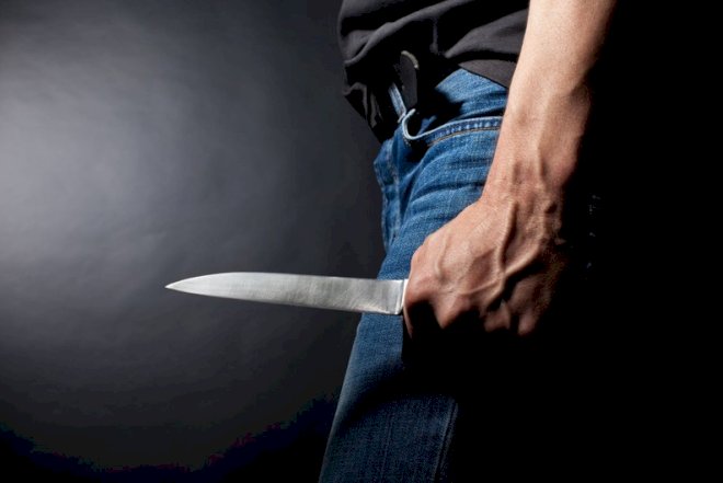 30 yaşlı kişi tanışı tərəfindən bıçaqlanıb  