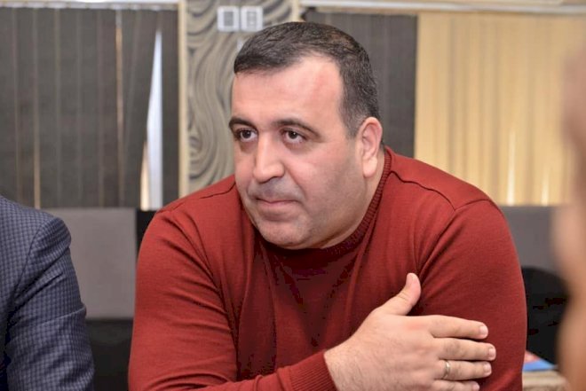 "Hadi, öpülüb qucaxlanmayan ağsaqqal, ağbirçək qalmasın"- Çingiz Özgür