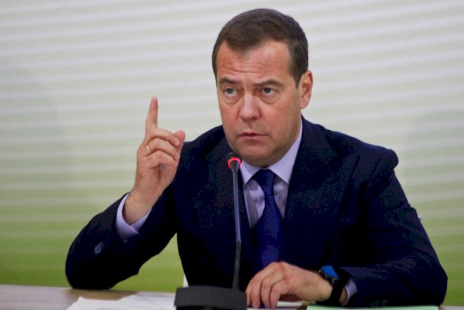 Medvedev Ukraynada döyüşmüş şəxsləri siyasi fəaliyyətə çağırdı 