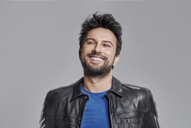 Tarkan uzun müddət sonra yenidən sırğa taxıb - FOTO