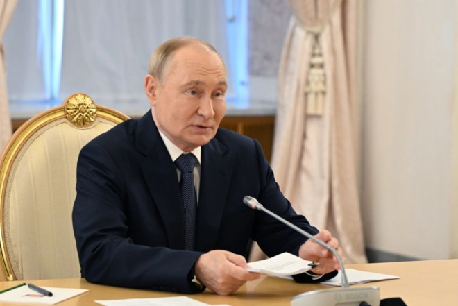 Vladimir Putin: "Rusiya ilə Azərbaycan arasında münasibətlər müsbət inkişaf edir"