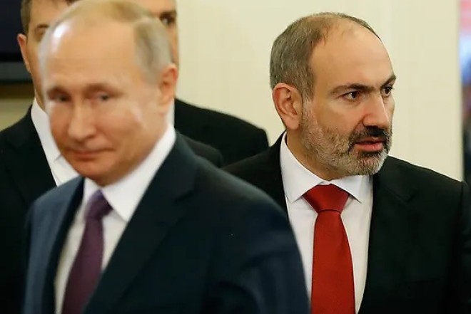 Putin Paşinyanı BRICS sammitinə dəvət edib 
