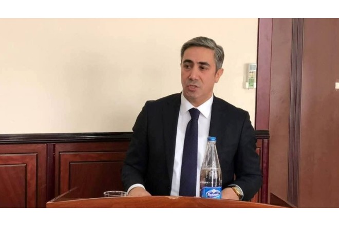 Nazir müşaviri vəzifəsindən AZAD ETDİ