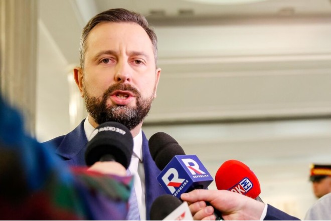 Polşalı nazir Ukrayna üzərində raketlərin vurulması ideyasını rədd edib 