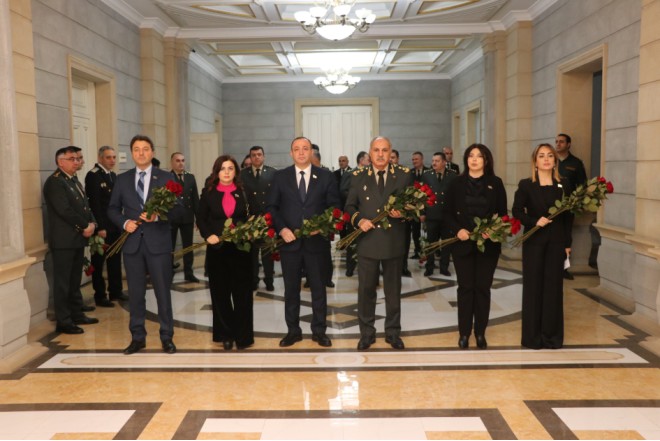 Hərbi Prokurorluqda Ulu Öndər Heydər Əliyevin vəfatının 21-ci ildönümü ilə bağlı anım mərasimi keçirilib 