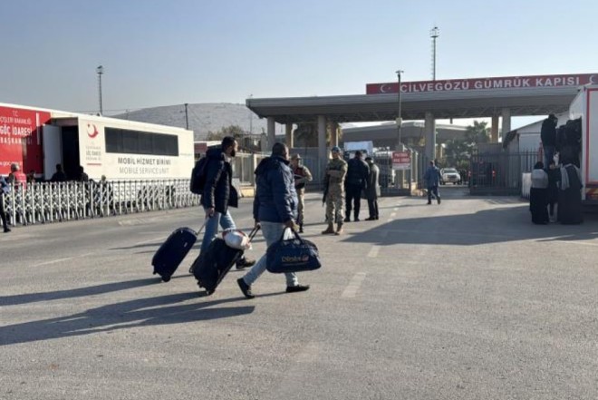 Suriyalı qaçqınların Türkiyədən qaytarılması proseduru sadələşdirildi 