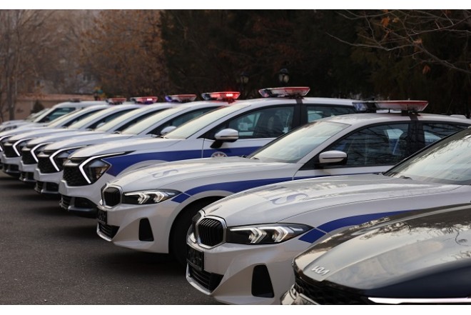 Naxçıvan polisinə yeni avtomobillər verildi - FOTO