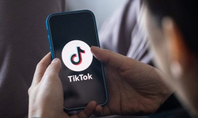 "TikTok"-da şantaj olunan qadının nişanı pozuldu: İşdən çıxarıldı - VİDEO