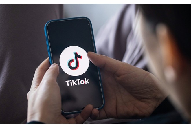 "TikTok"-da şantaj olunan qadının nişanı pozuldu: İşdən çıxarıldı - VİDEO