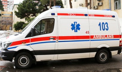 Azərbaycanda qapısı olmayan ambulans - FOTO