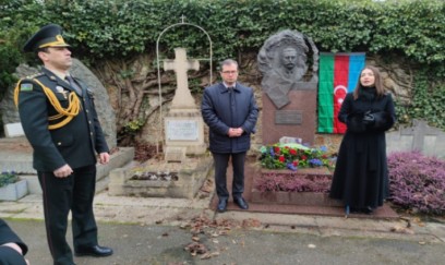 Parisdə Topçubaşovun məzarı ziyarət olundu