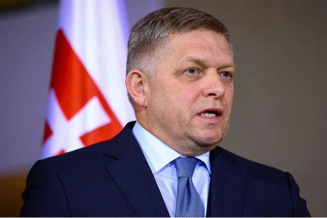 Slovakiyanın Baş naziri: "Ukrayna ərazisinin üçdə birini itirəcək"