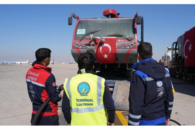 Türkiyə Dəməşq hava limanını bərpa edir 