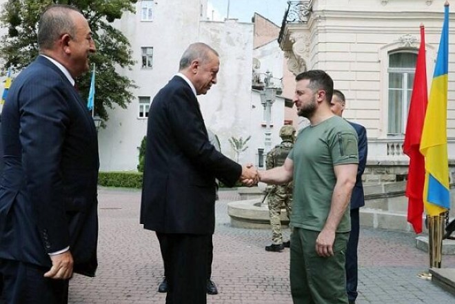 Zelenski bu tarixdə Türkiyəyə gedir 