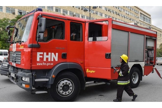 Neft Emalı Zavodunda yanğın məhdudlaşdırılıb - FOTO + YENİLƏNİB