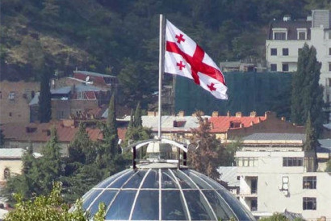 Gürcüstanda da iki dəfə zəlzələ oldu 