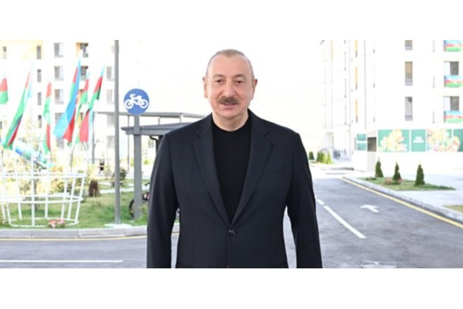 “İndi tanklar da Bakıdadır, çay da içirlər…” - VİDEO