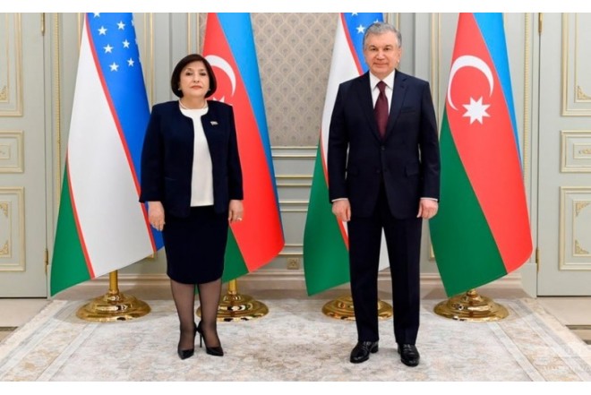 Şavkat Mirziyoyev Sahibə Qafarova ilə görüşüb