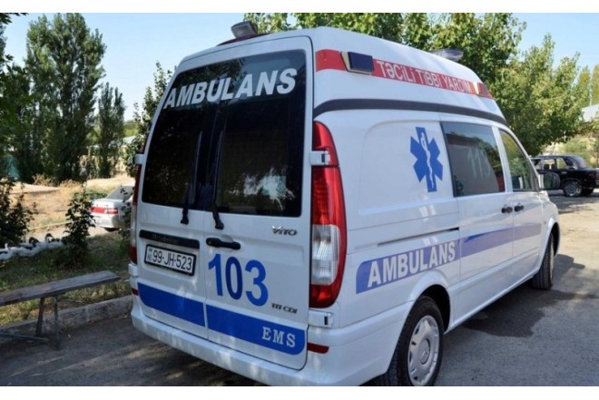 Göyçayda evin eyvanı uçdu - xəsarət alanlar var