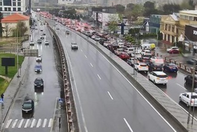 Əlverişsiz hava ilə əlaqəli yollardakı vəziyyət AÇIQLANDI