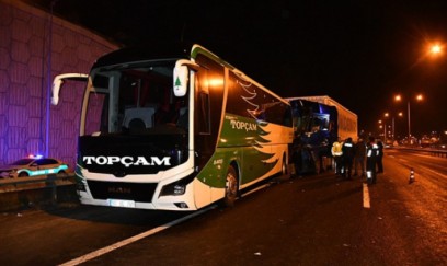 Türkiyədə ağır yol qəzası baş verib, xəsarət alanlar var 