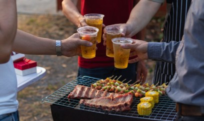 Həkimdən kababı alkoqolla yeyənlərə xəbərdarlıq 