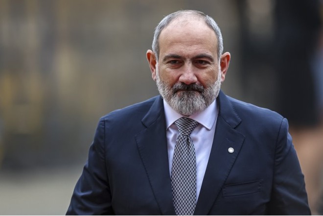 Paşinyan şantaj olunur