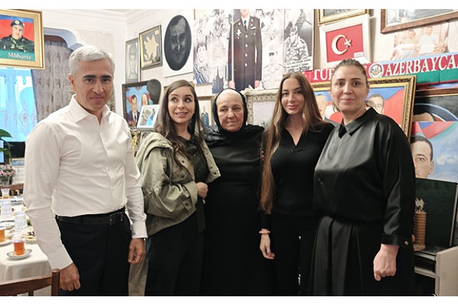 Leyla və Arzu Əliyevalar Polad Həşimovun evində - FOTO