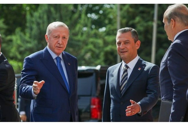 Ərdoğan hücuma məruz qalan Özgür Özələ zəng vurdu 