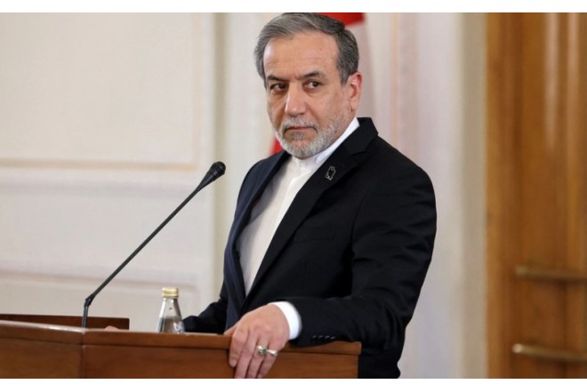 Araqçı: Tehran Hindistan və Pakistan arasında gərginliyi azaltmaq istəyir 