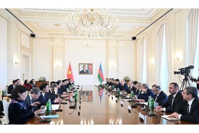 Bakı-Hanoy strateji tərəfdaşlıqla bağlı bəyanat qəbul etdi 