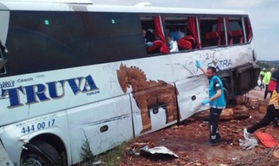 Turistləri daşıyan avtobus qəzaya uğradı: 8 ölü, 20 yaralı