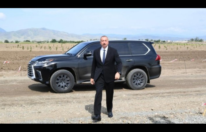 İlham Əliyev Ağdamın Kəngərli kəndinin birinci mərhələsinin açılışında