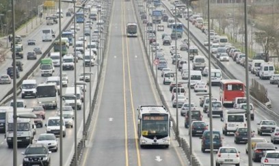 İstanbulda iki metrobus toqquşdu: yaralıların sayı 40-a çatdı