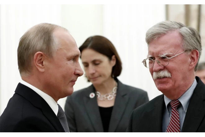 "Putin danışıqlarda çox güclü mövqedədir" - Bolton