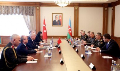 Qardaş ölkələrin müdafiə nazirləri bir araya gəldi- FOTOLAR