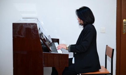 Müəllimlərin attestasiyası davam edir