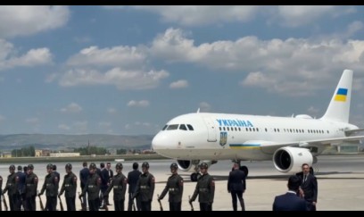 Zelenskinin təyyarəsi Ankarada eniş etdi – FOTO-VİDEO