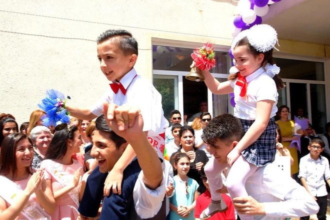 “Son zəng” tədbirlərinə təmtəraq qadağası – Rəsmi qərar verildi
