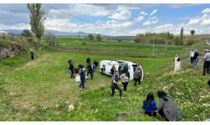 Tələbə avtobusu aşdı - 15 nəfər yaralandı