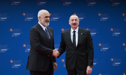 Prezident “Avropa Siyasi Birliyi” Zirvə toplantısının açılış sessiyasında - CANLI