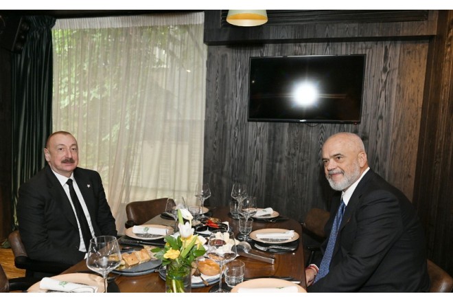 Prezidentlə Albaniyanın Baş nazirinin görüşü olub 