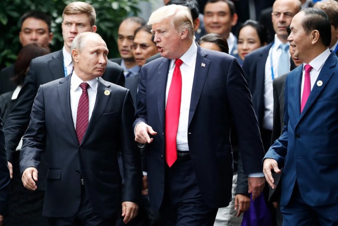 Tramp Putinlə görüşmək istəyir