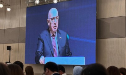 Əhliman Əmiraslanov: Konqresin Ümummi liderə həsr edilməsi təsadüfi deyil