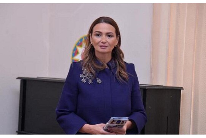 Qənirə Paşayevanın büstünün müəllifindən tənqidlərə cavab 