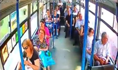 Avtobusun şüşəsini sındıran şəxs saxlanıldı 
