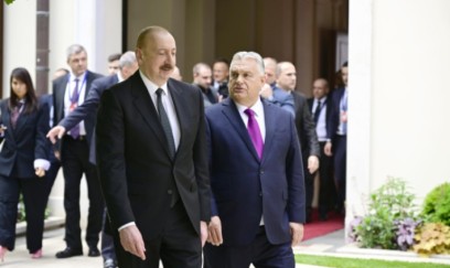İlham Əliyevin Viktor Orbanla məhdud tərkibdə görüşü olub - FOTOLAR